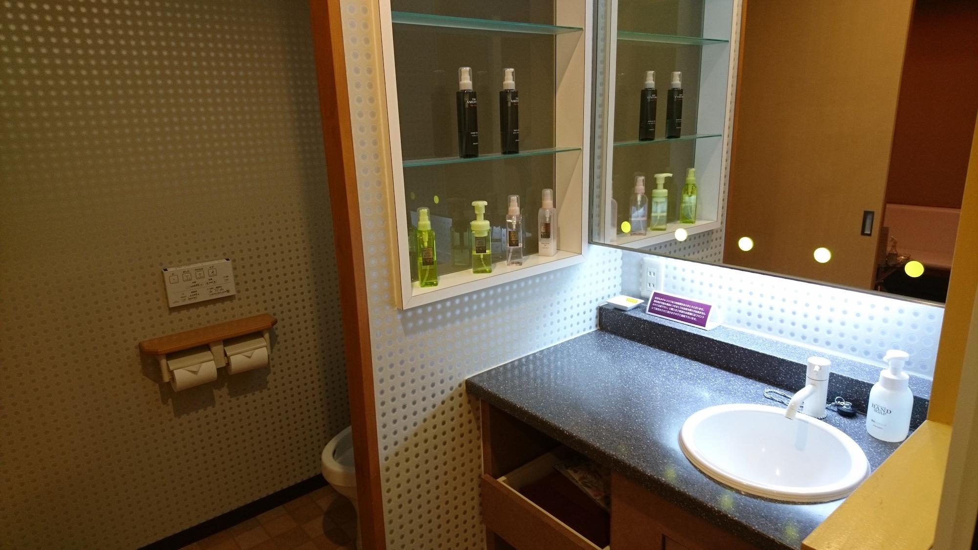 Hotel Eris Hakata (Adults Only) Фукуока Екстер'єр фото