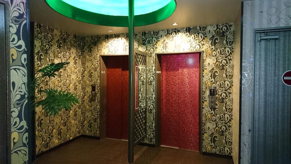 Hotel Eris Hakata (Adults Only) Фукуока Екстер'єр фото