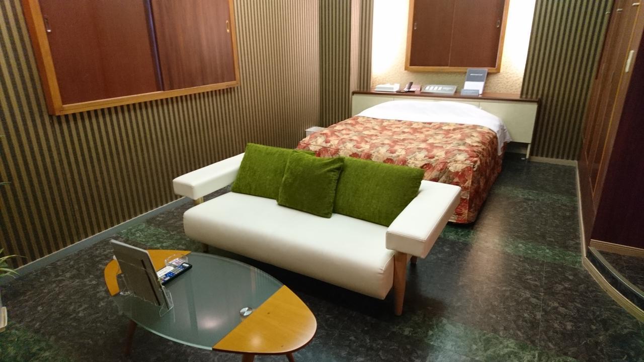 Hotel Eris Hakata (Adults Only) Фукуока Екстер'єр фото